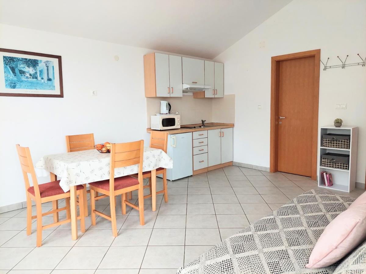 Apartments Dia Заострог Экстерьер фото