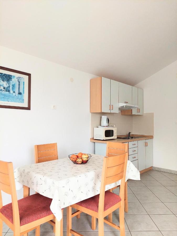 Apartments Dia Заострог Экстерьер фото